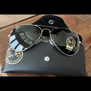 Ray-Ban Aviator Sunglasses
